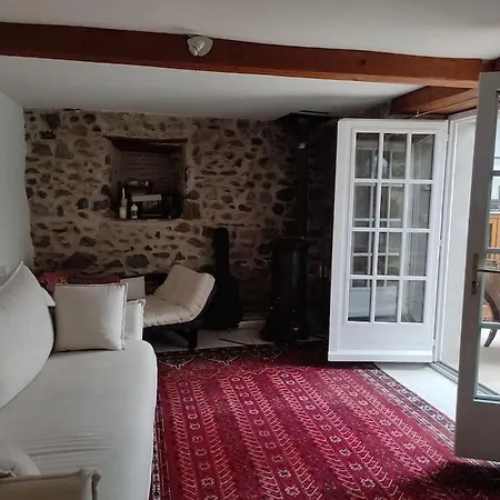Maison De Village * Sciez